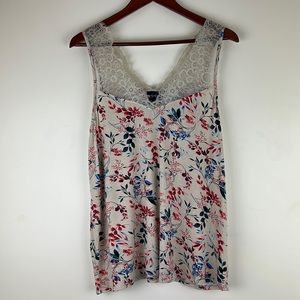 Daytrip Woman’s Top XL Sleeveless Lace Top Floral